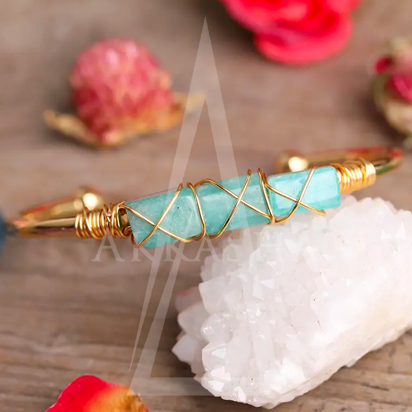 CRYSTAL BAR CUFF