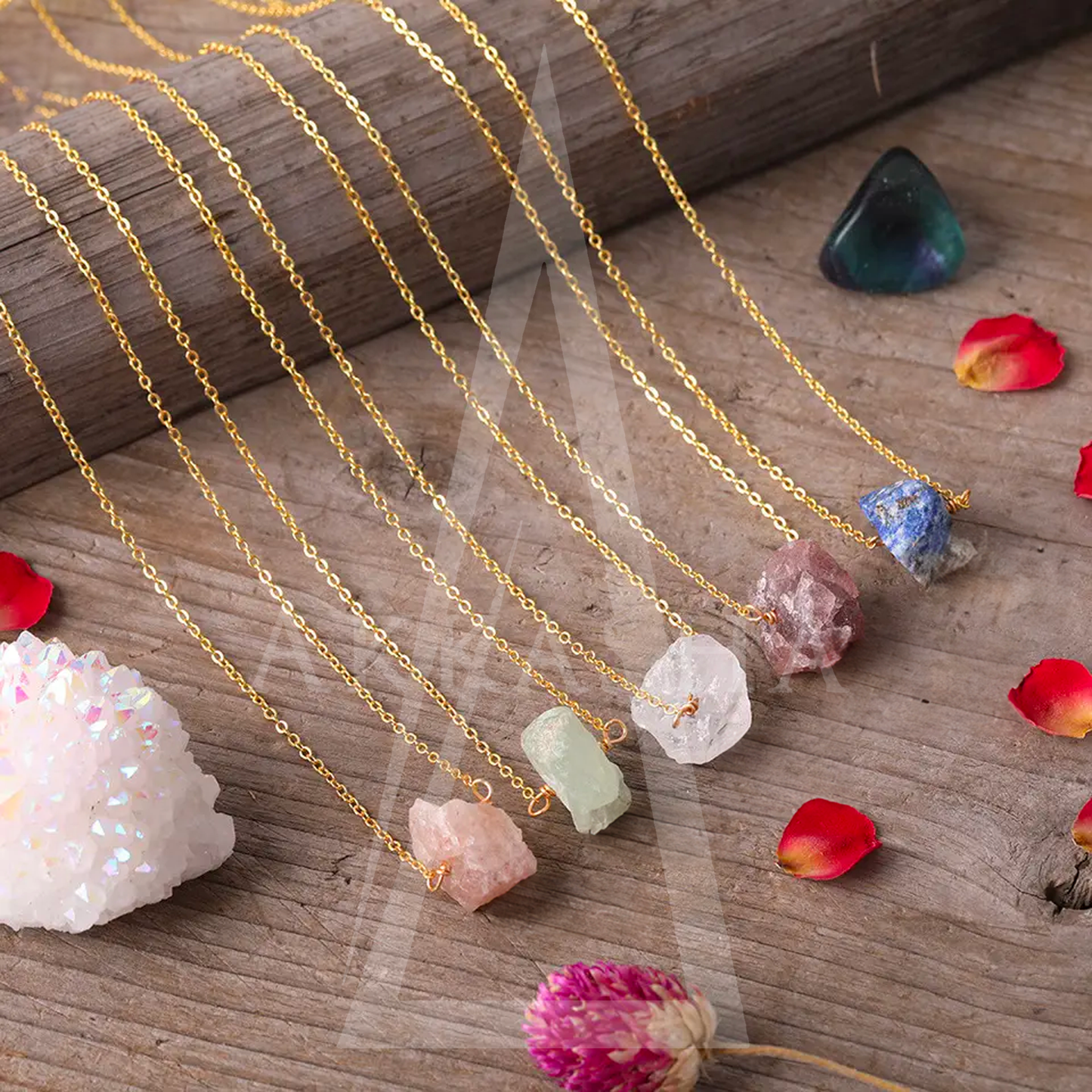 RAW CRYSTAL NECKLACE