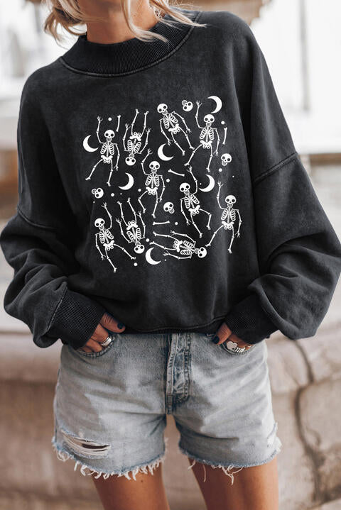 Skeleton Graphic Round Neck Long Sleeve Sweatshirt